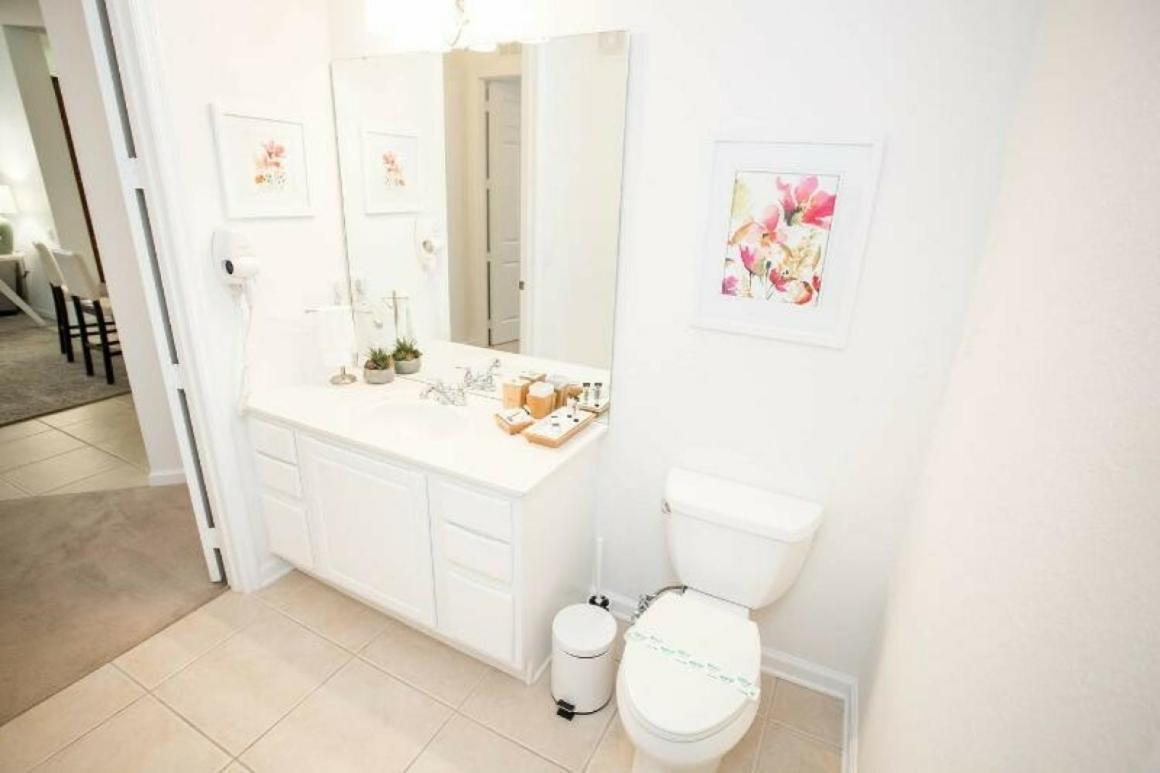 Modern Vacation Apartment With A Lake View At Vista Cay Resort Vc4816 Orlando Esterno foto